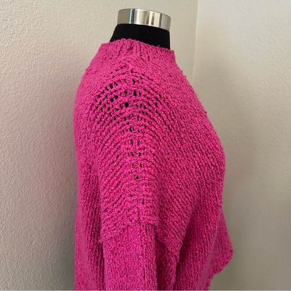 Anthropologie Cropped Mock Neck Knit Bell Sleeves Barbie Pink Sweater Size M - Picture 6 of 12